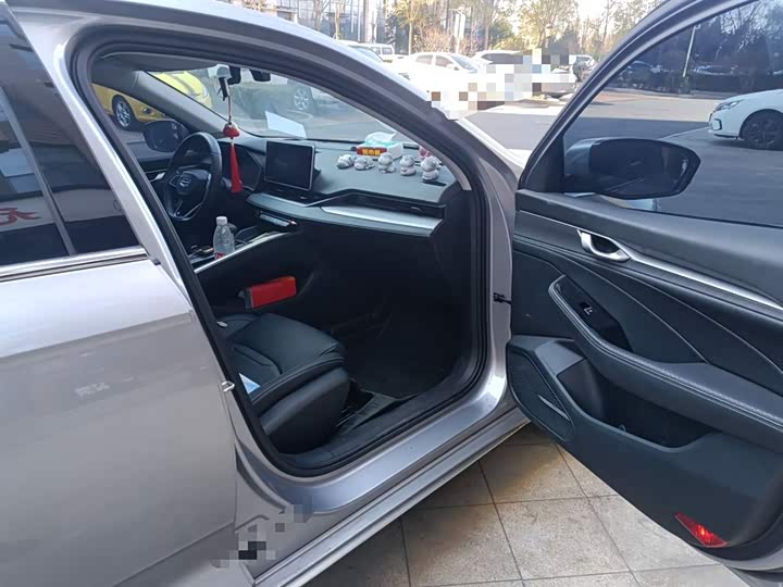 Фото 20 - Geely Preface