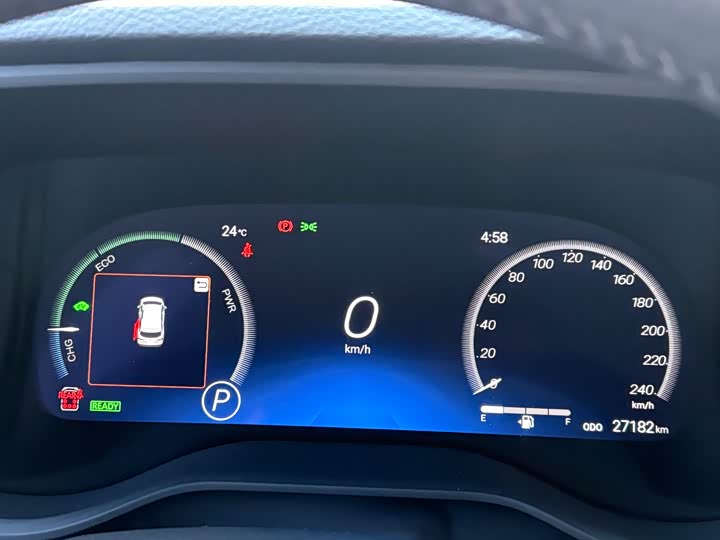 Фото 17 - Toyota Granvia