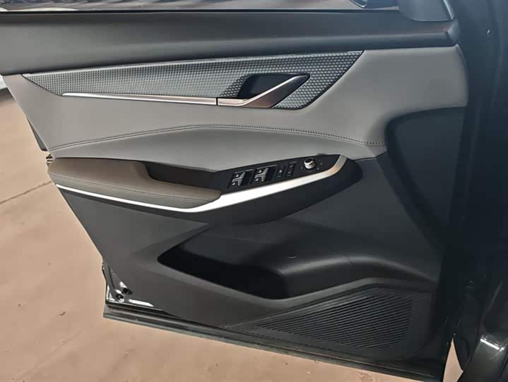 Фото 7 - Changan CS75 Plus