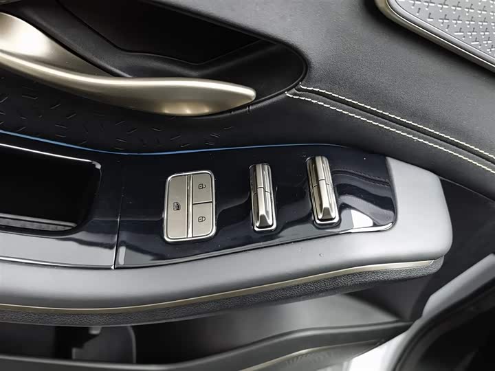 Фото 9 - Jetour Shanhai L9