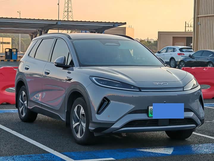 Фото 3 - BYD Sea Lion 05 EV