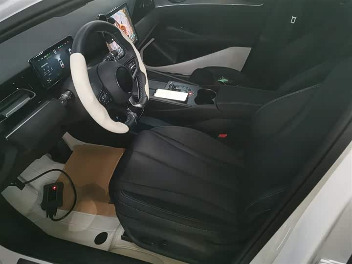 Фото 15 - BYD Seal 06 Hybrid/EV