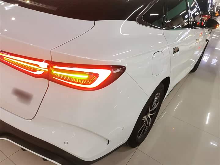 Фото 8 - BYD Seal 06 Hybrid/EV