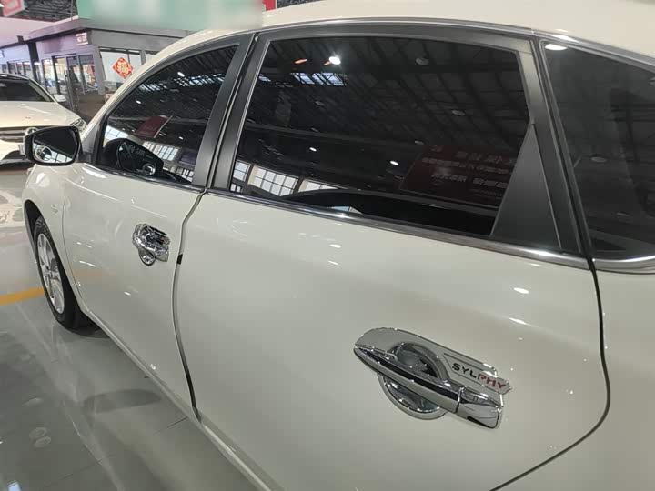 Фото 5 - Nissan Sylphy
