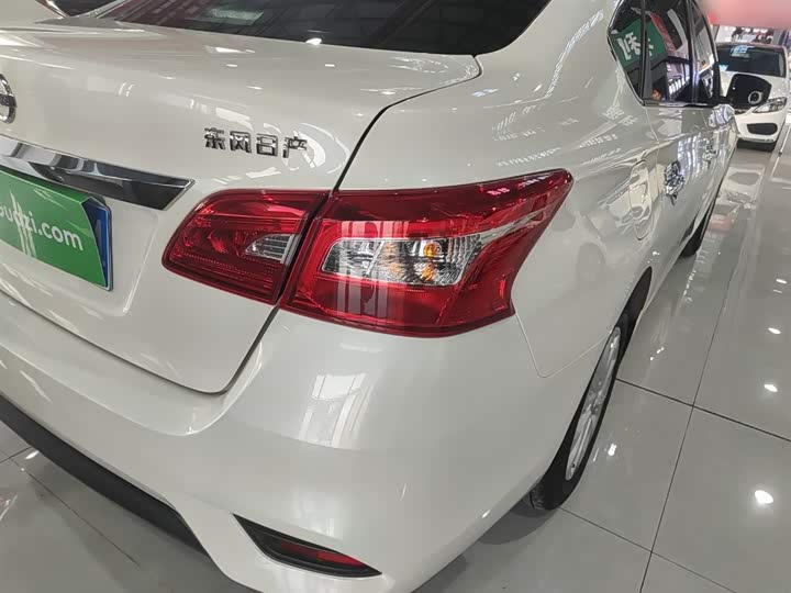 Фото 8 - Nissan Sylphy