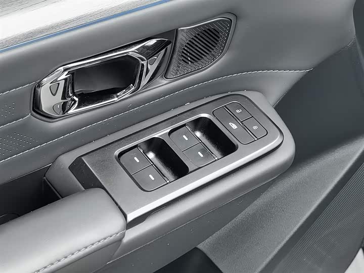 Фото 9 - Jetour Shanhai L6