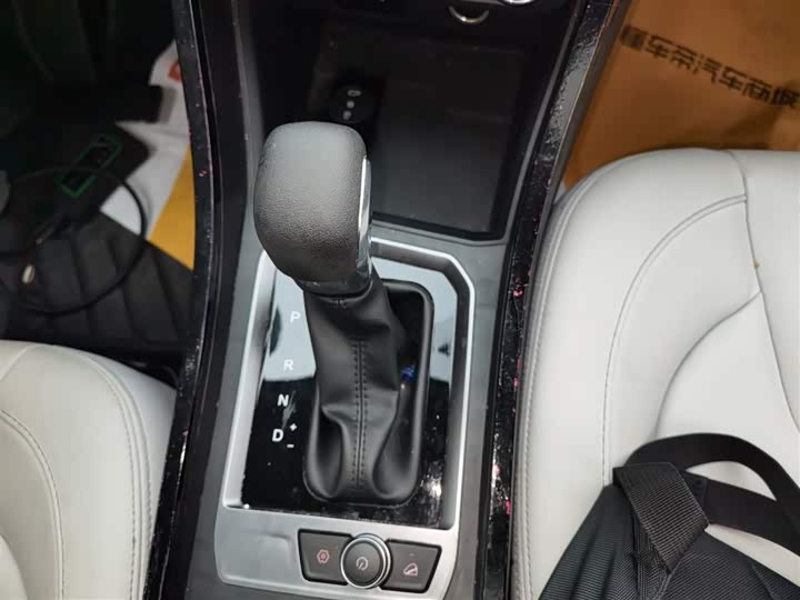 Фото 14 - Chery Tiggo 3x