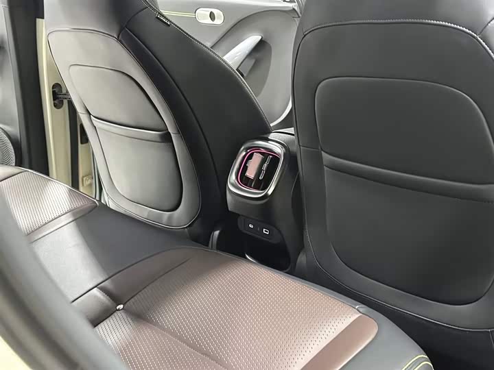 Фото 13 - Smart #3