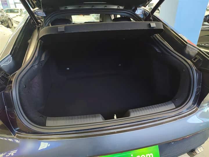 Фото 19 - Changan UNI-V