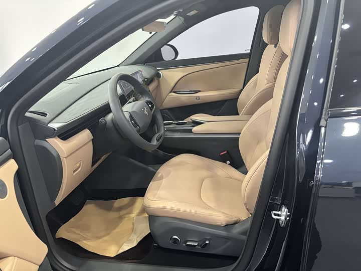 Фото 9 - BAIC Arcfox Alpha T5