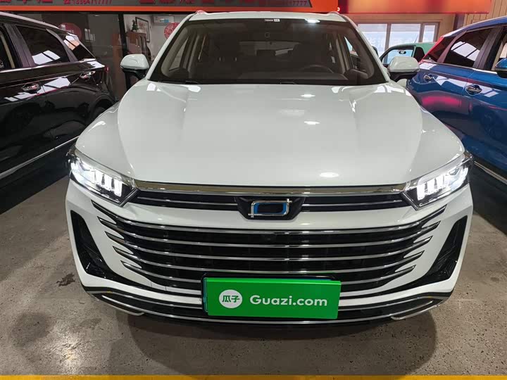 Фото 3 - Bestune T77