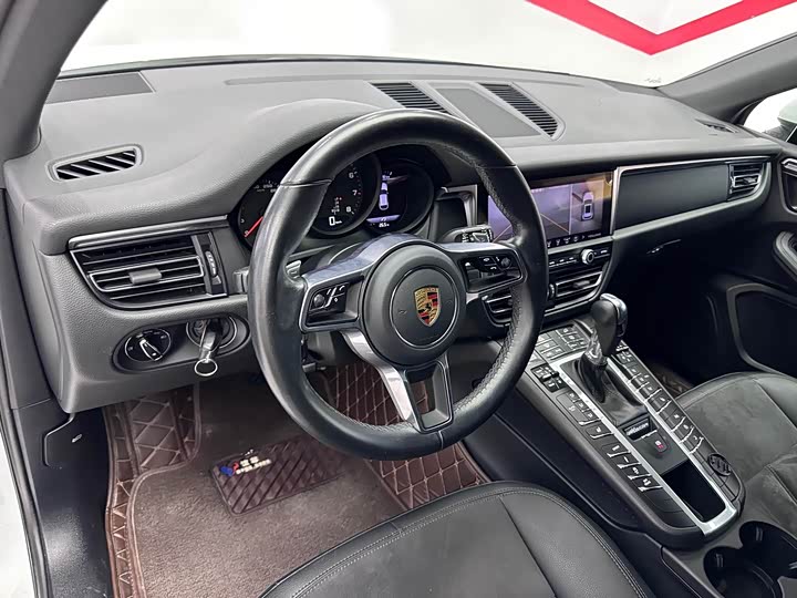 Фото 5 - Porsche Macan