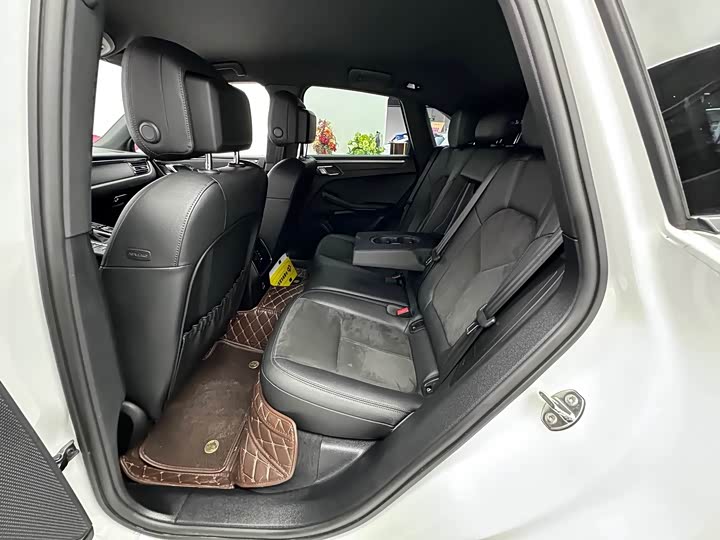 Фото 9 - Porsche Macan