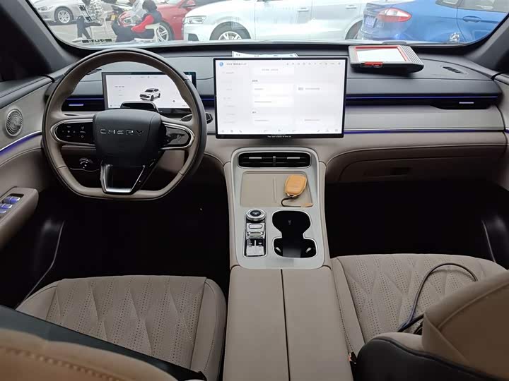 Фото 10 - Chery Tiggo 8 Plus C-DM