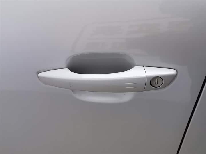 Фото 18 - Citroen C5 Aircross 2023