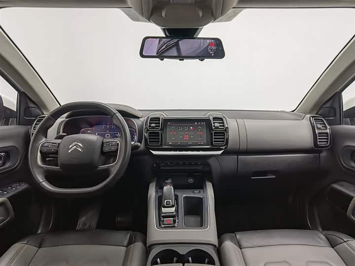 Фото 5 - Citroen C5 Aircross 2023