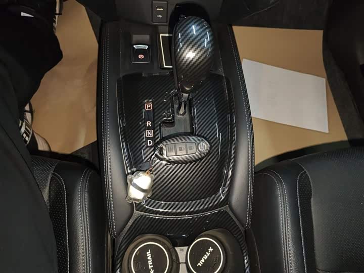 Фото 14 - Nissan X-Trail