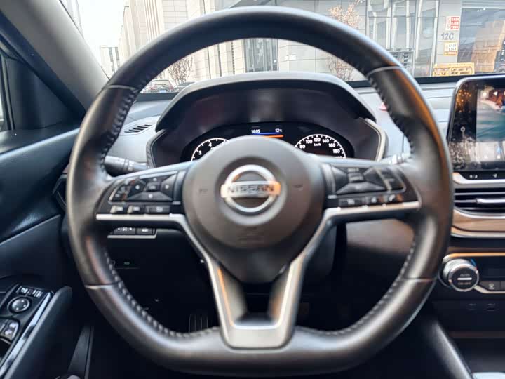 Фото 16 - Nissan Teana