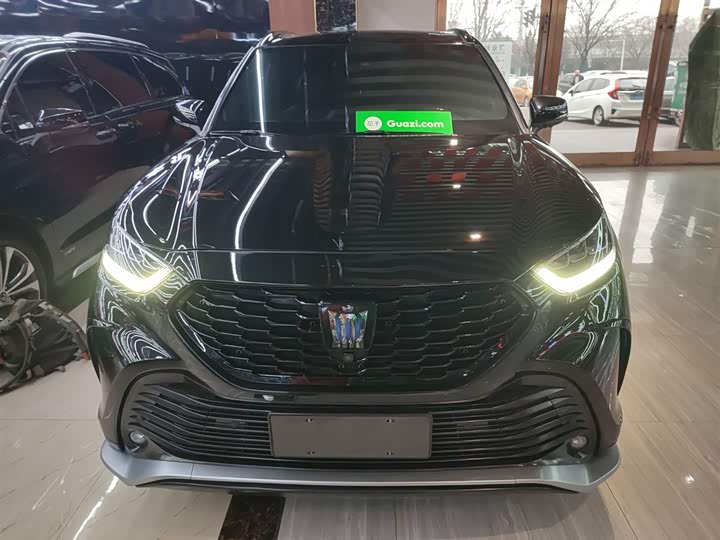 Фото 3 - Toyota Crown Kluger