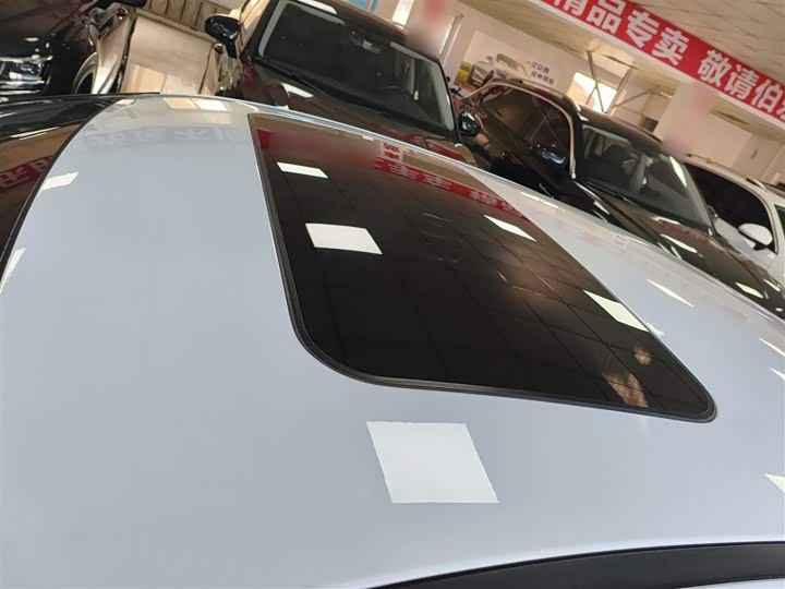 Фото 27 - Hyundai Elantra N line