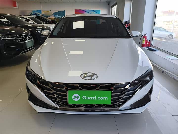 Фото 3 - Hyundai Elantra N line