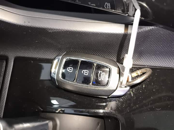 Фото 9 - Hyundai Elantra N line