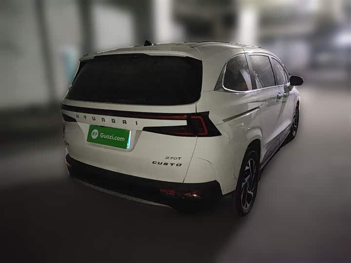 Фото 29 - Hyundai Custo