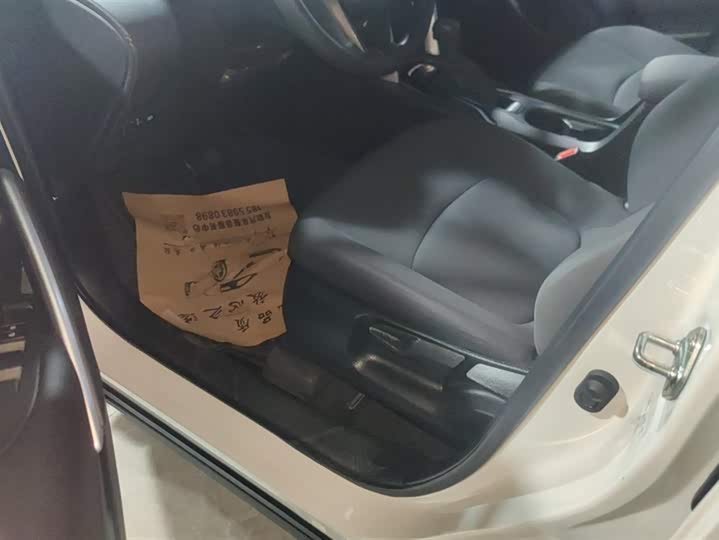 Фото 9 - Toyota Corolla Cross