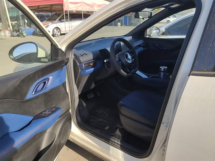 Фото 16 - BYD Seagull