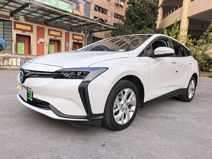 Фото 4 - Buick Velite 6