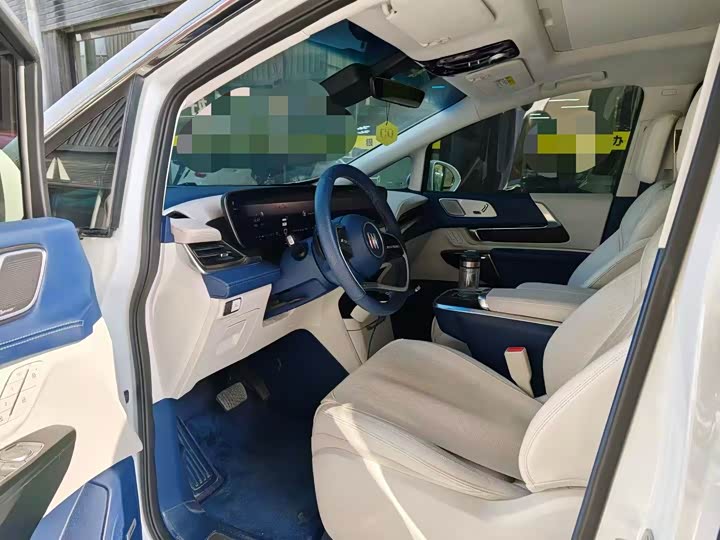 Фото 6 - Buick GL8 Century