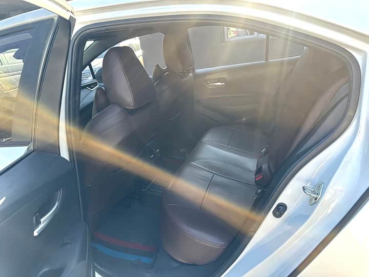 Фото 4 - Toyota Levin