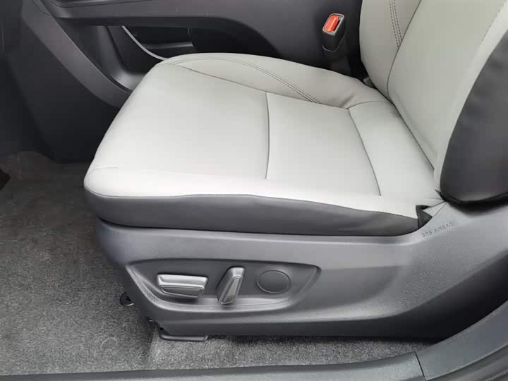 Фото 20 - Toyota bZ3