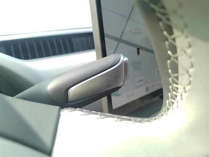 Фото 14 - XPeng Mona M03