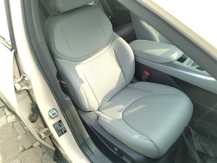 Фото 25 - XPeng Mona M03