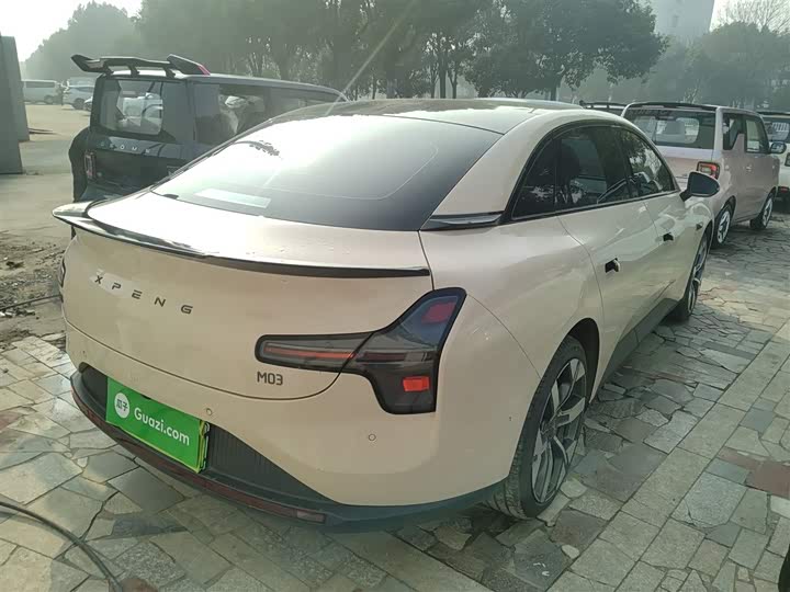 Фото 7 - XPeng Mona M03
