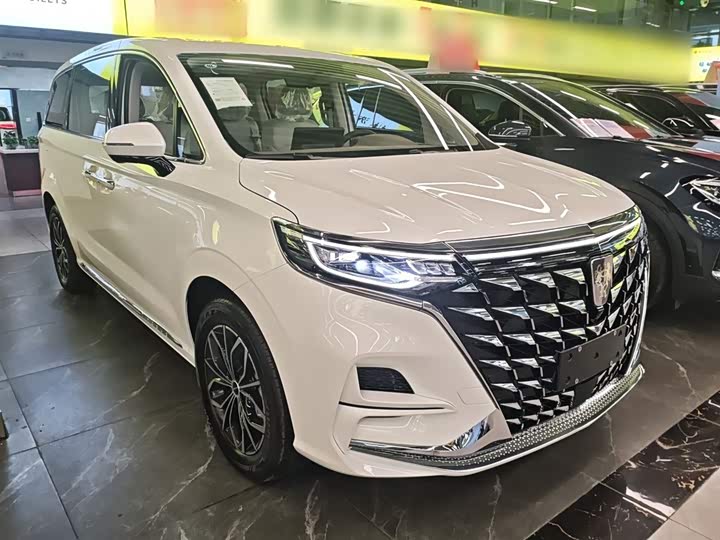 Фото 4 - Roewe iMax 8 EV