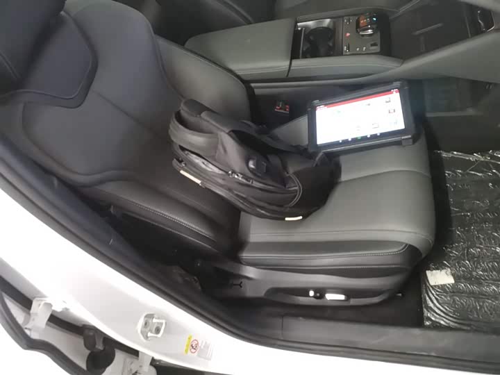 Фото 25 - BYD Qin L