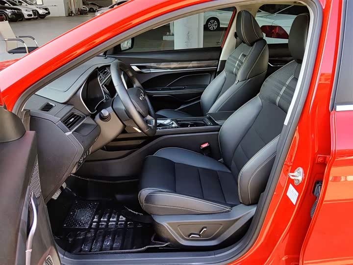 Фото 15 - Geely Binrui