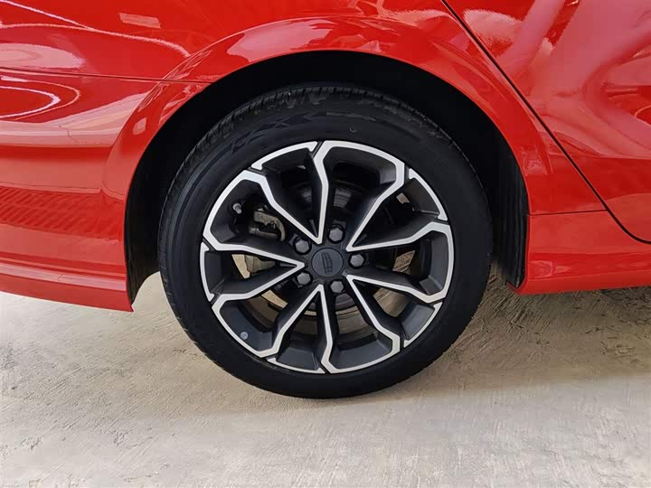 Фото 26 - Geely Binrui