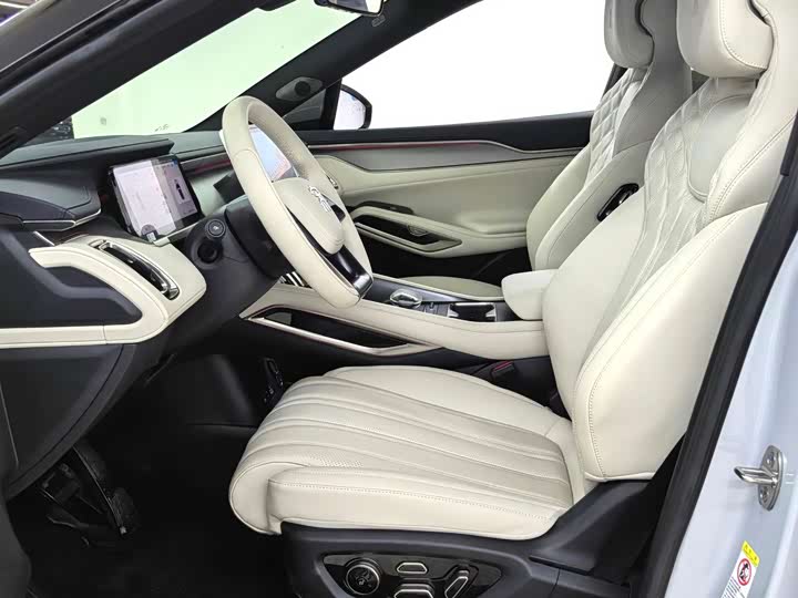 Фото 6 - BYD Song L