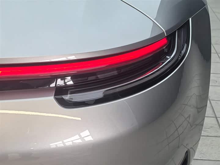 Фото 18 - Porsche 911