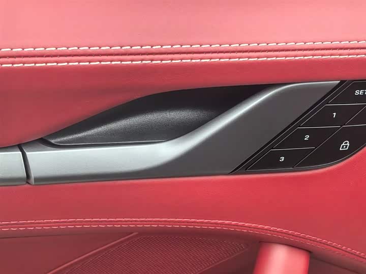 Фото 24 - Porsche 911