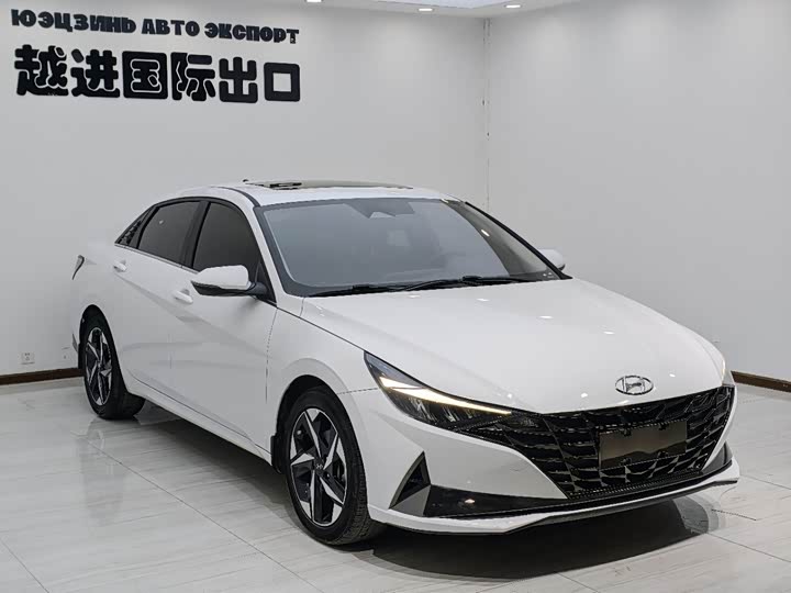 Фото 3 - Hyundai Elantra N line