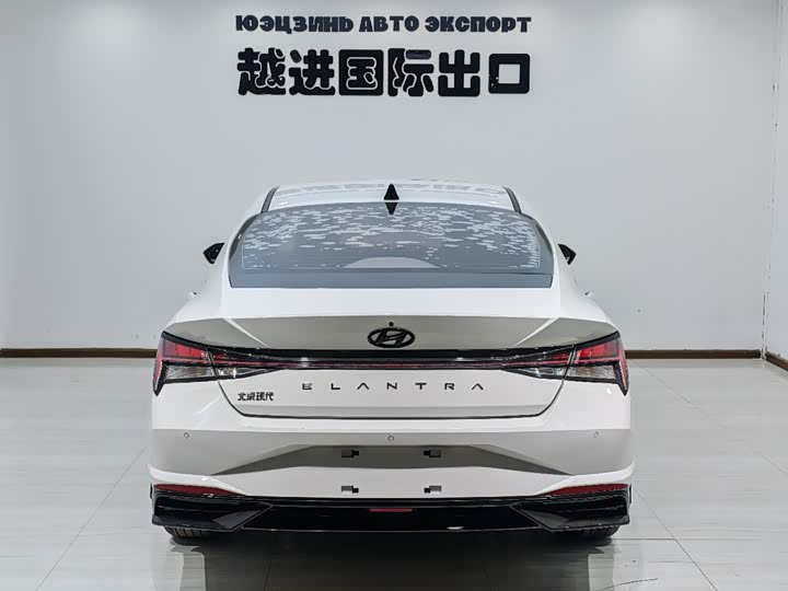 Фото 8 - Hyundai Elantra N line