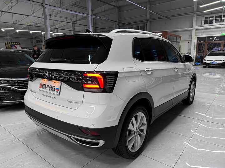 Фото 4 - Volkswagen T-Cross