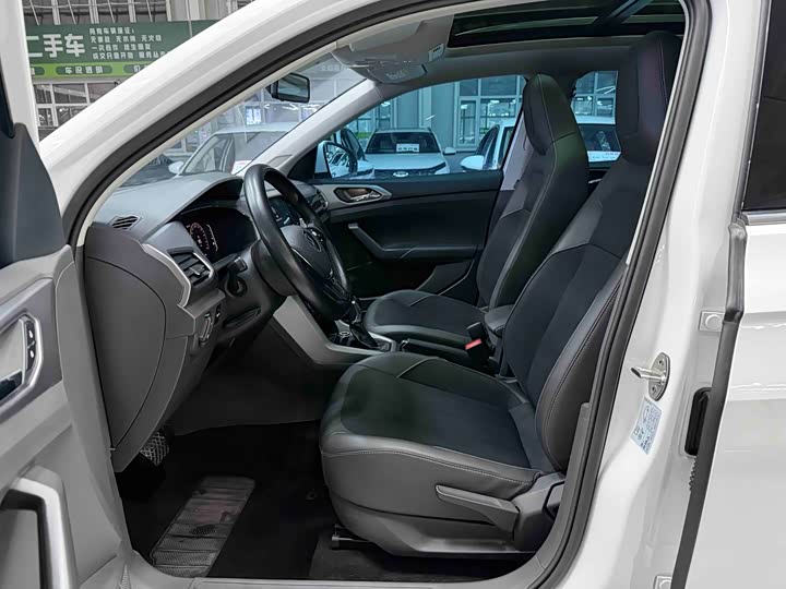 Фото 8 - Volkswagen T-Cross