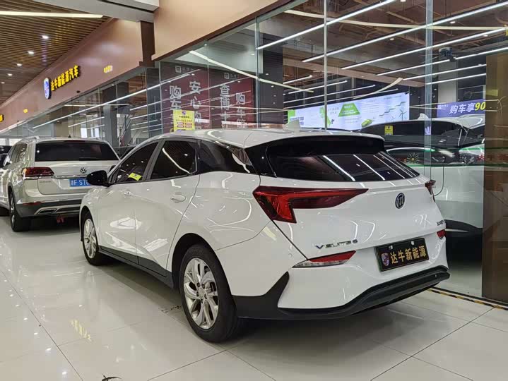 Фото 4 - Buick Velite 6