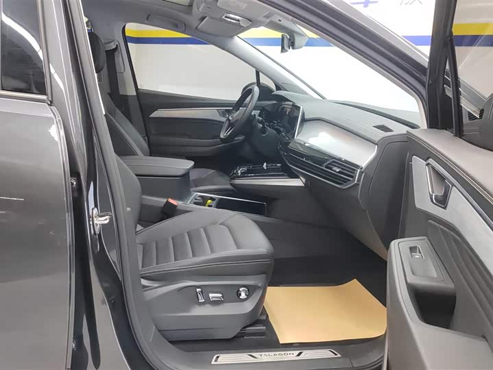 Фото 8 - Volkswagen Talagon