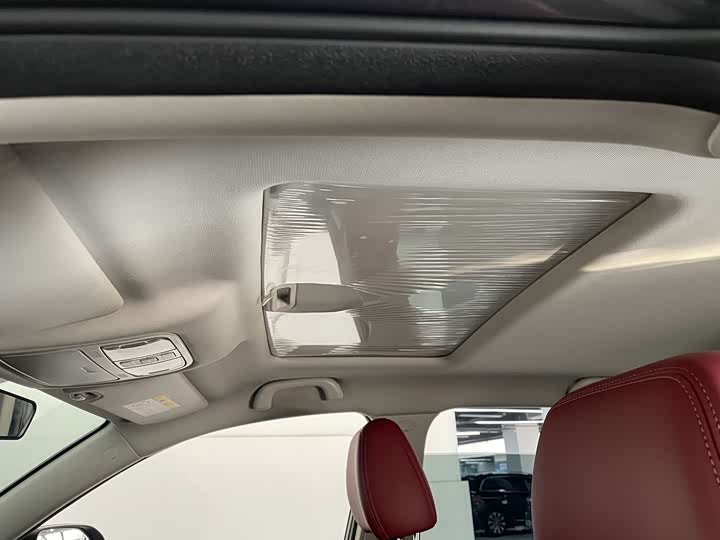 Фото 11 - Changan CS75